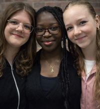 Maja, Rejoice und Alicja