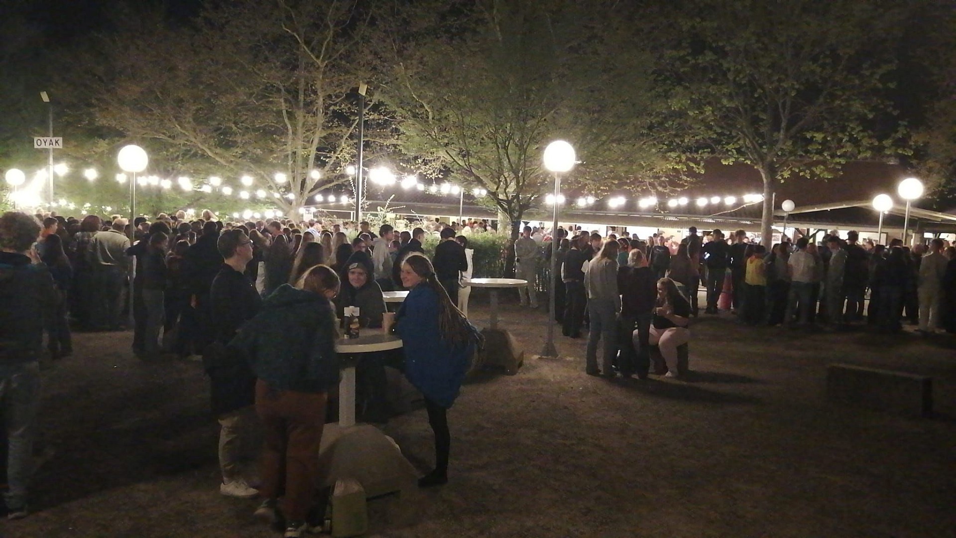 Gemeinschaftstreffen im OYAK